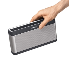 Loa Bose SoundLink Bluetooth Speaker III Đen