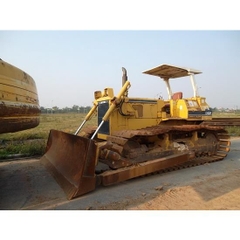 Cho thuê ủi Komatsu D53P-18