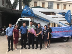 Lễ bàn giao xe cẩu nâng người