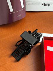 Kẹp tóc Salvatore Ferragamo đen fullbox