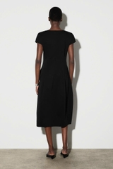 ĐẦM MIDI JERSEY ĐIÊU KHẮC