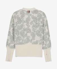 Cardigan Thom Browne họa tiết paisley xám viền kem