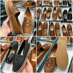 Slip on Tory Burch da sần logo nổi 2 màu
