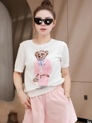 Áo len Polo BEAR ngắn tay màu kem Gấu mặc áo hồng