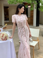 VÁY MIDI VIỀN REN NƠ MÀU HỒNG