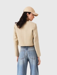 Áo khoác ngắn pha linen