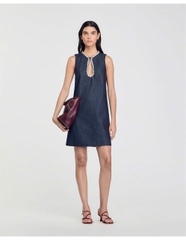 Váy Sandro denim khoét giọt lệ đá dáng suông