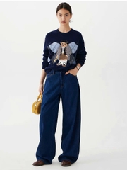 Áo len WHOAU cổ tròn len wool 2 màu hoạ tiết gấu thêu Freesize