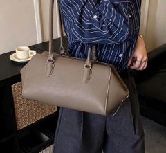 Túi the Row East West bowling bag