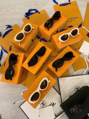 Kính LV Fame oval sunglasses Z1981E (sz54)