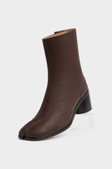 Tabi ankle boots