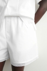 QUẦN SHORT COTTON VIỀN REN