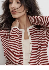 CDG Mo&Co kẻ ngang cổ tròn 2 màu 85% wool 15% silk