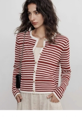 CDG Mo&Co kẻ ngang cổ tròn 2 màu 85% wool 15% silk