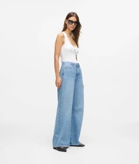 Quần denim KARL LAGERFELD suông  đinh tán dọc