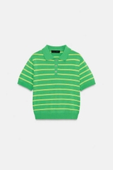 Áo tay ngắn ZARA có cổ polo và hàng cúc cài phía trước