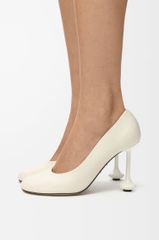 Toy pump LOEWE in goatskin