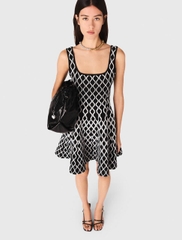 Váy ngắn dệt kim Jacquard