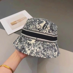 Mũ Dior họa tiết 2 màu fullbox