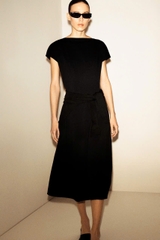 ĐẦM MIDI JERSEY ĐIÊU KHẮC