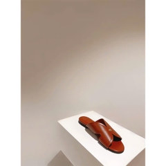 Loro Piana Vera Leather mule flat sandals