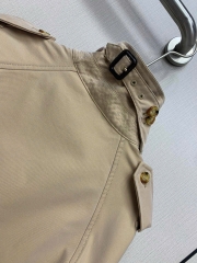 Áo khoác khaki BBR dáng lửng