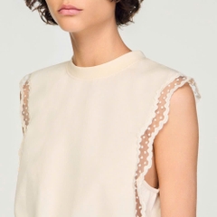 ÁO THUN COTTON LỬNG VỚI REN.