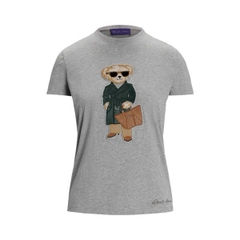 Áo thun Polo Bear màu xanh rêu đậm, chất liệu cotton.