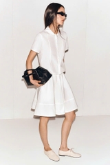 Váy vải cotton poplin thêu