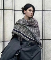 Khăn DIOR hoạ tiết monogram 42% wool 42% silk 16 cotton