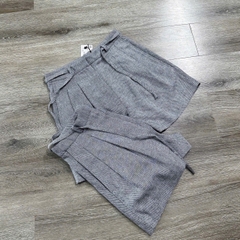 Quần short MNG linen màu muối tiêu dư xịn