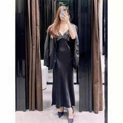 Váy lụa Zara 2 dây đính kim sa