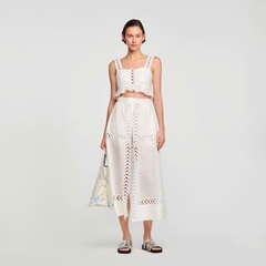 Set Sandro trắng quần váy mullet + áo croptop viền ren dập