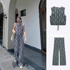 Set Zara màu loang đen trắng áo croptop  quần suông dài