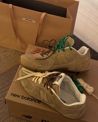 Giày MiuMiu collab NB