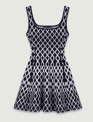 Váy ngắn dệt kim Jacquard