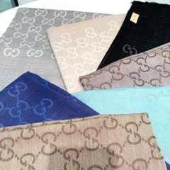 Khăn Gucci Monogram 30% silk 70% wool  Sz200x70