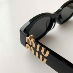 Kính MiuMiu SMU09W 2 màu