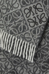 Khăn quàng cổ đảo chữ bằng len và cashmere