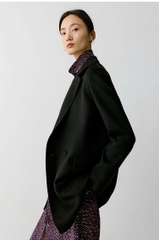 Coat dạ ép ICICLE màu đencổ bẻ dáng lửng