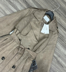Trenchcoat Stradivarius da lộn