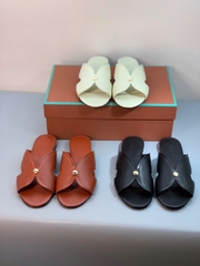Loro Piana Vera Leather mule flat sandals