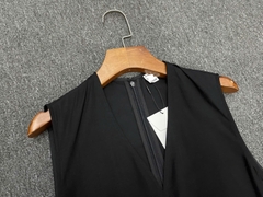 Váy Poplin cổ chữ V xẻ sâu TOTEME
