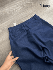 Quần denim màu chàm dáng suông