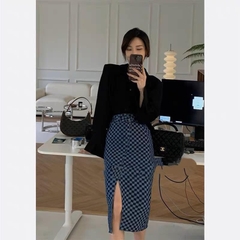 Chân váy denim MLB dáng midi màu nhạt