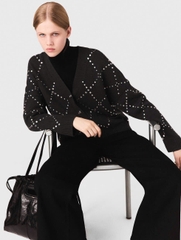 Áo len cardigan kẻ caro đính đá