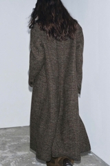 Trenchcoat Zara dáng dài cổ bẻ kẻ caro nâu