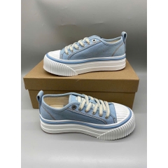 Giày slip on AMI
