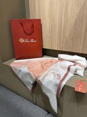 Khăn Loro Piana viền kẻ 100% cashmere