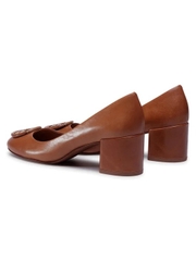 Tory Burch Chelsea Gold Logo Leather Pumps